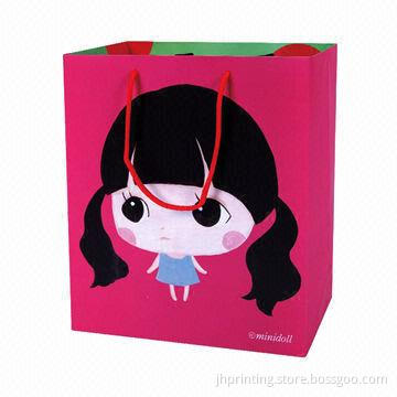 Paper Bag, Made of 210gsm Coated Paper, OEM Orders are Accepted